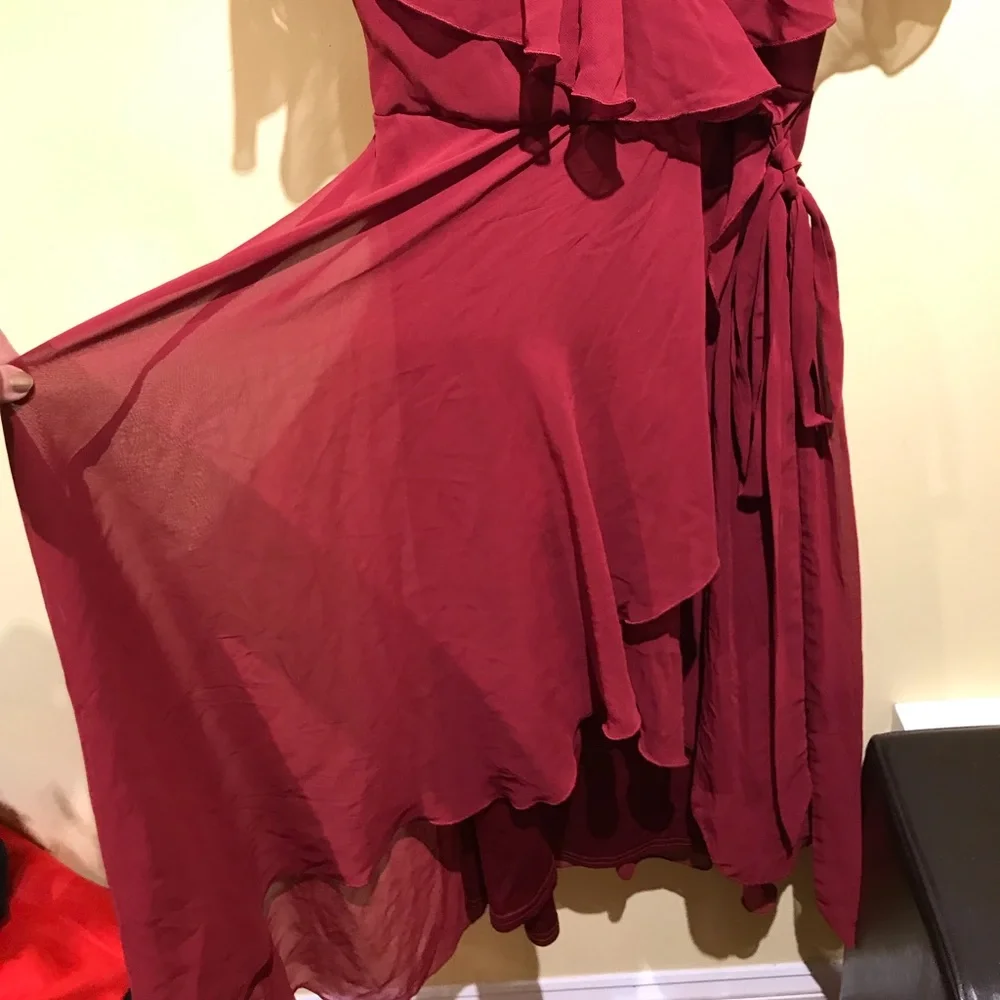 ASOS Chiffon Maroon Cape Dress - Picture 3 of 6